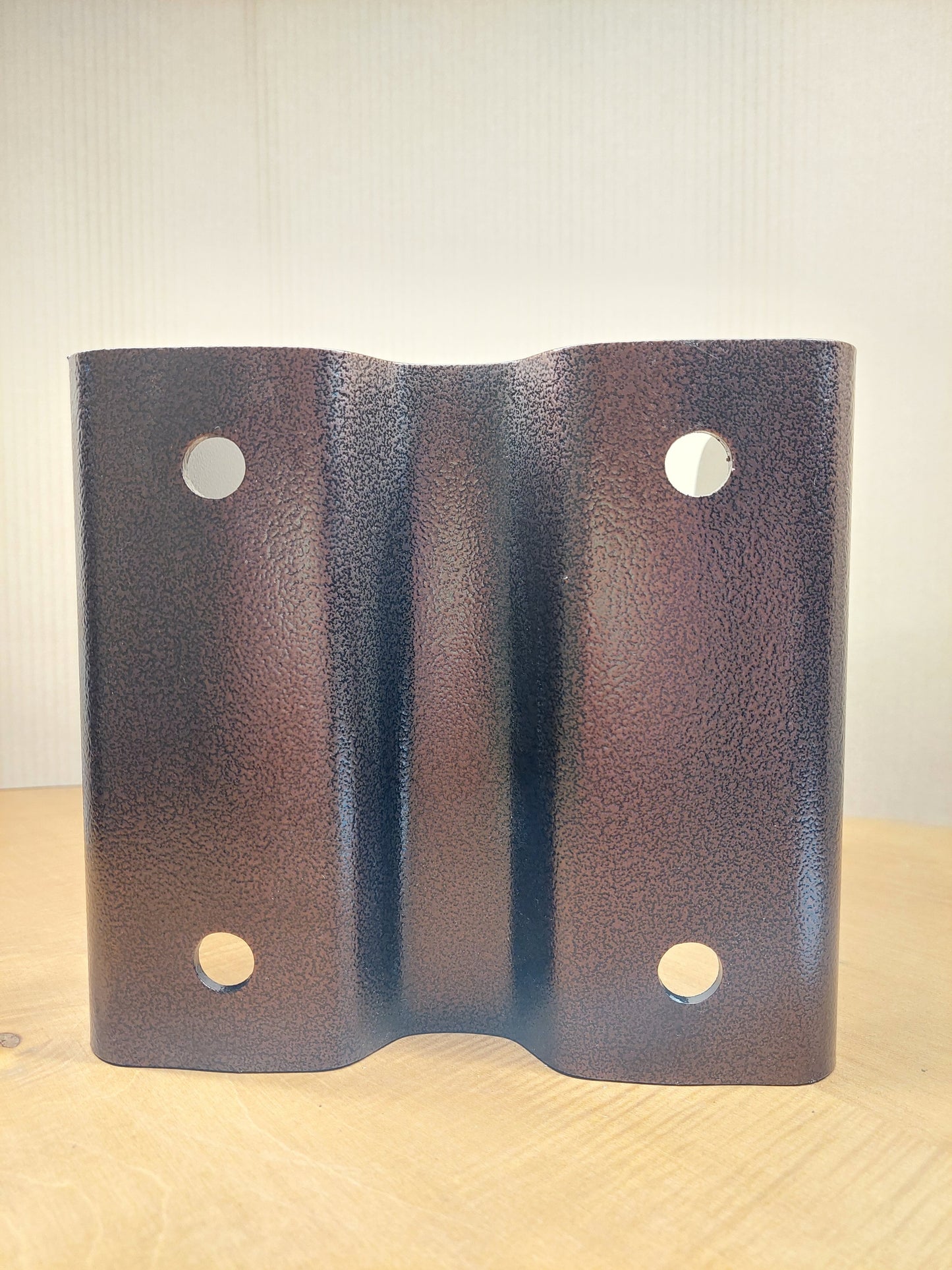 Staffa Portapilastro 20x20 - Finitura Marrone Bucciata