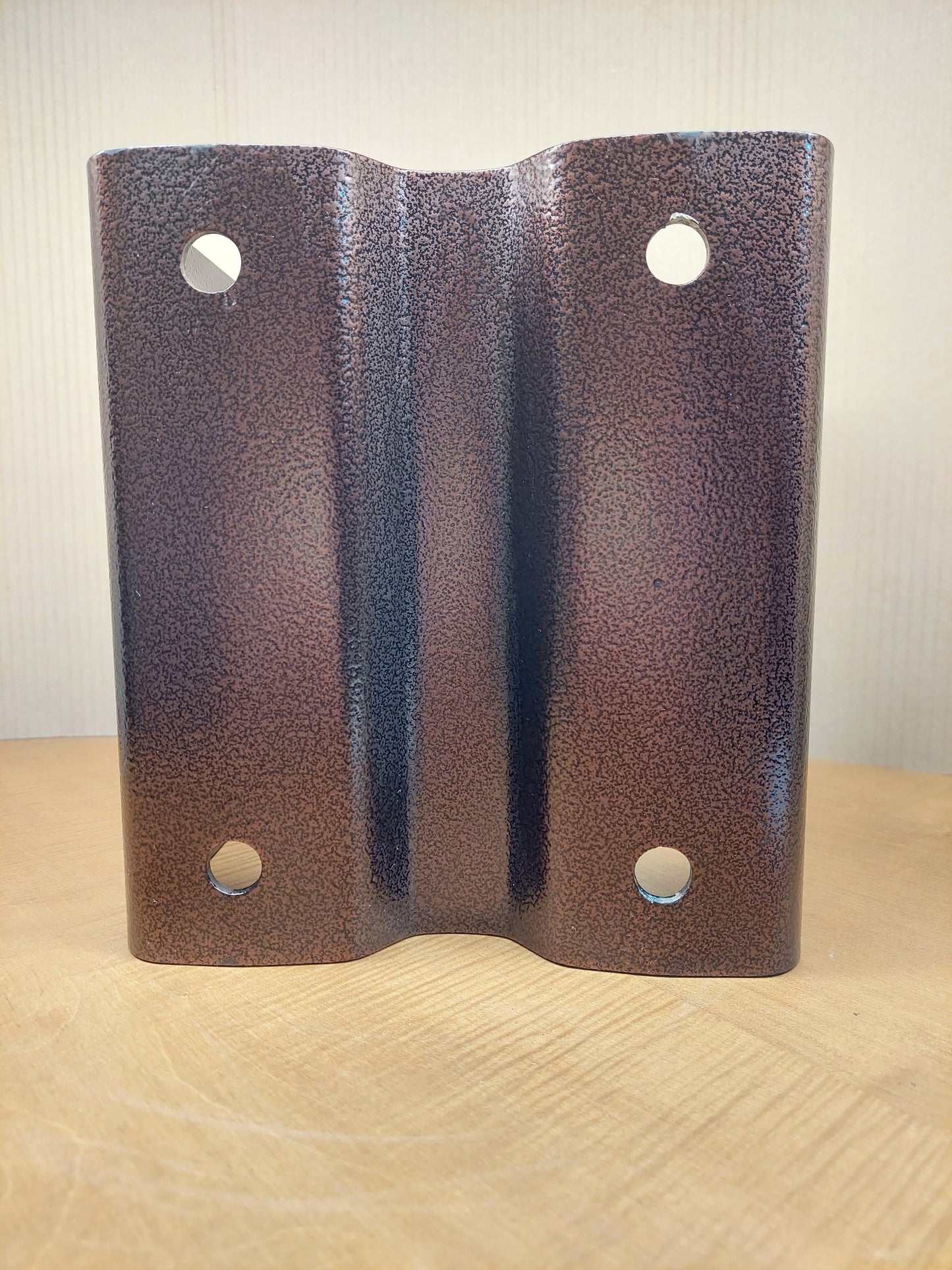 Staffa Portapilastro 20x24 - Finitura Marrone Bucciata